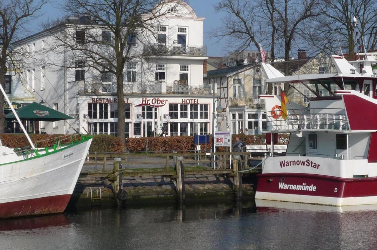 Doppelzimmer Rondell, Direkt Am Alten Strom Rostock Exterior photo